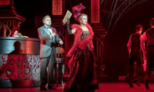 Красотки кабаре и его королевы: премьера оперетты-шлягера Имре Кальмана в Московском театре оперетты