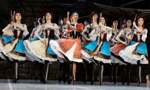 Премьера Красноярского театра: «Катарина» или девушка с ружьем