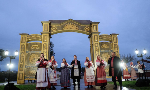 В Кирове открыли арт-объект «Ворота Русского Севера»
