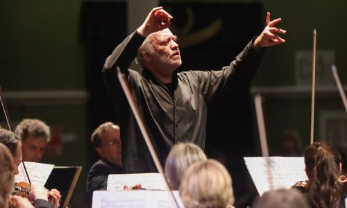 Симфонический оркестр Мариинского театра выступит на фестивале «Хворостовский» в Красноярске