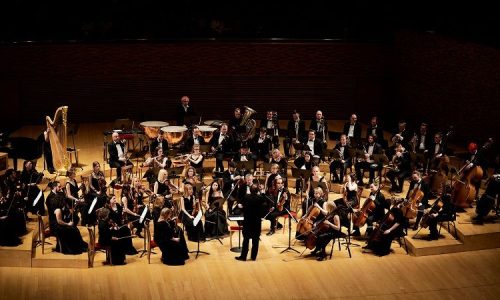 Мариинский театр анонсировал выступление приглашенных коллективов