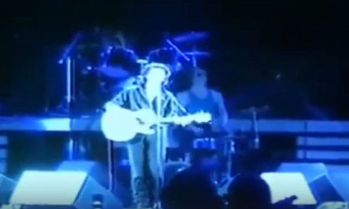 В Петербурге открылась выставка «Виктор Цой. Легенда»