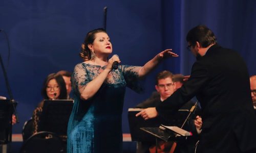 Гастроли ансамбля «Россия» имени Людмилы Зыкиной завершились на Дальнем Востоке