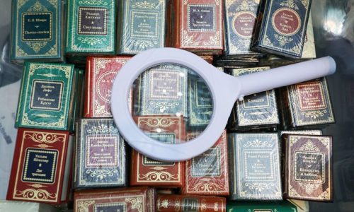 Власти Москвы рассказали о редких изданиях «Волшебника Изумрудного города» к юбилею повести