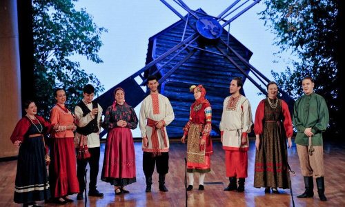 В Академии имени Гнесиных представили фотовыставку о традициях народов России