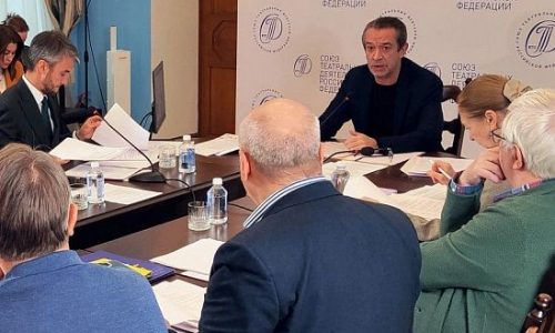 «Золотая маска» объявила имена почетных лауреатов