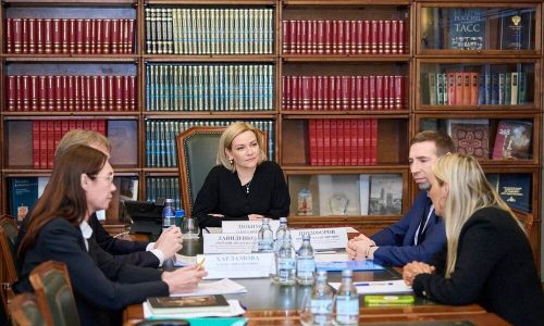 Ольга Любимова выслушала граждан на приеме в Минкультуры России