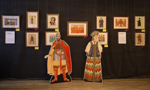 Шедевры сценографии русских художников представили на выставке в Зарайске