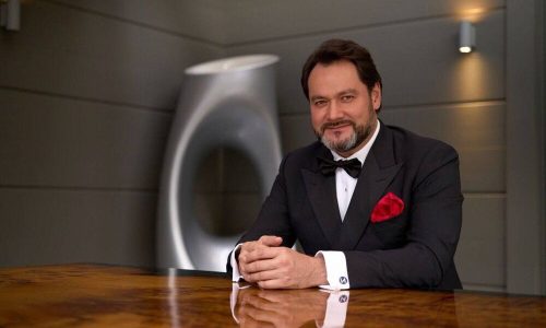 Ильдар Абдразаков пригласил Анну Касаткину на пост директора Севастопольского театра