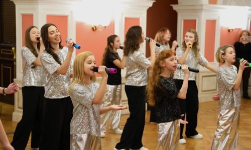 Центральный дом культуры железнодорожников отметил 97-й день рождения