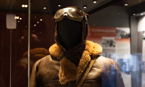 Выставку «Нормандия — Неман» в Музее Победы посетили 39,7 тысячи человек