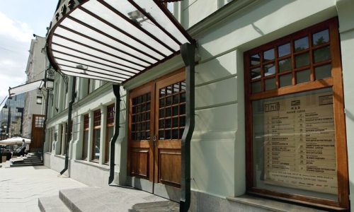 Брусникина поставит в МХТ им. Чехова спектакль «Двадцать дней без войны»